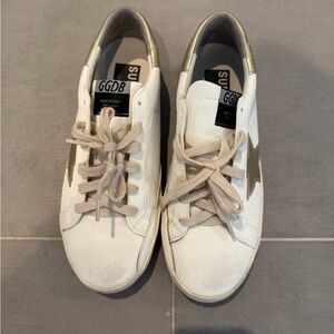 FAKE Golden Goose White and Gold Sneakers